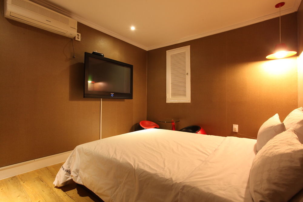 Hotel Goguma Shinchon Soul Exteriér fotografie