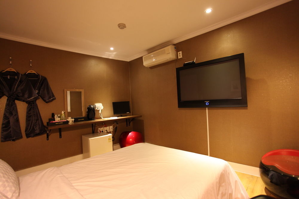 Hotel Goguma Shinchon Soul Exteriér fotografie
