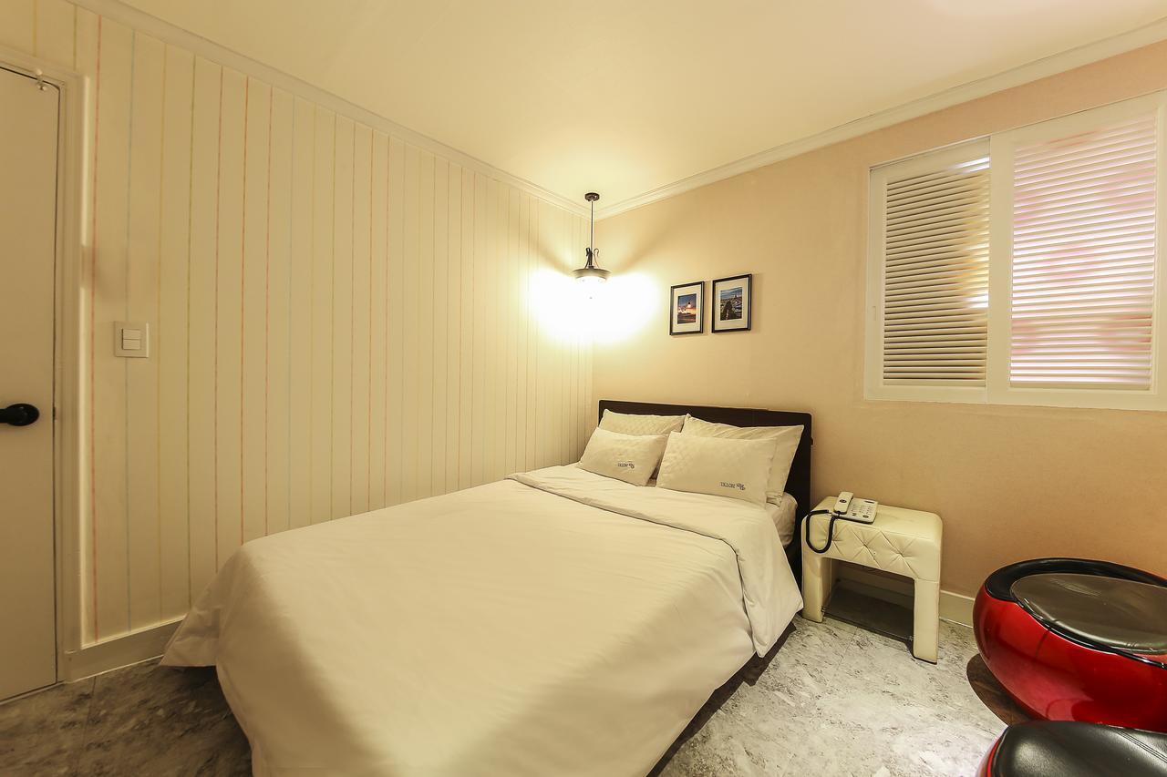 Hotel Goguma Shinchon Soul Exteriér fotografie