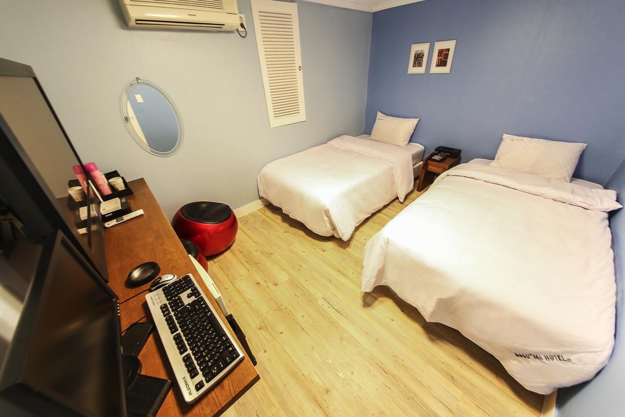 Hotel Goguma Shinchon Soul Exteriér fotografie